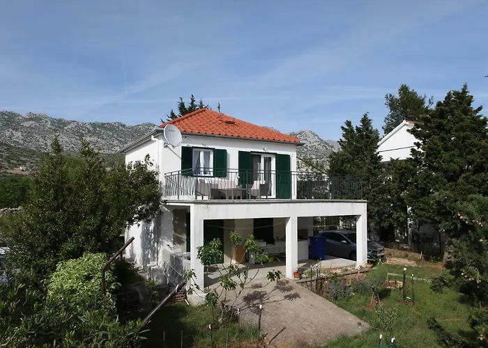 Blue Ivy Apartman Seline